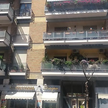 S. Pietro Terrace Panzió Róma Kültér fotó